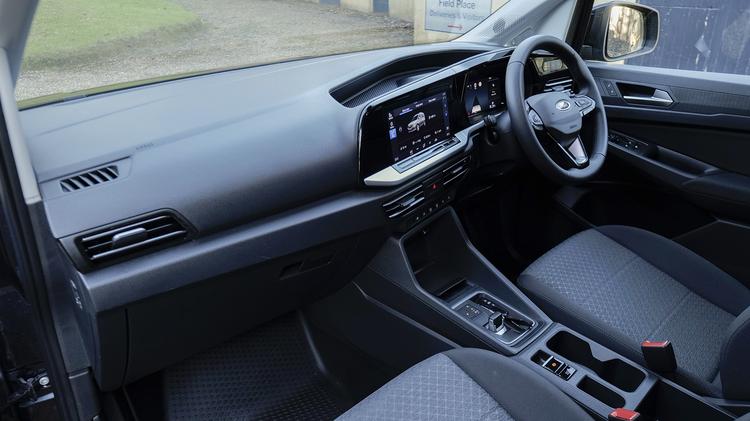 FORD TRANSIT CONNECT 230 L1 DIESEL 2.0 EcoBlue 122ps Trend Van Auto